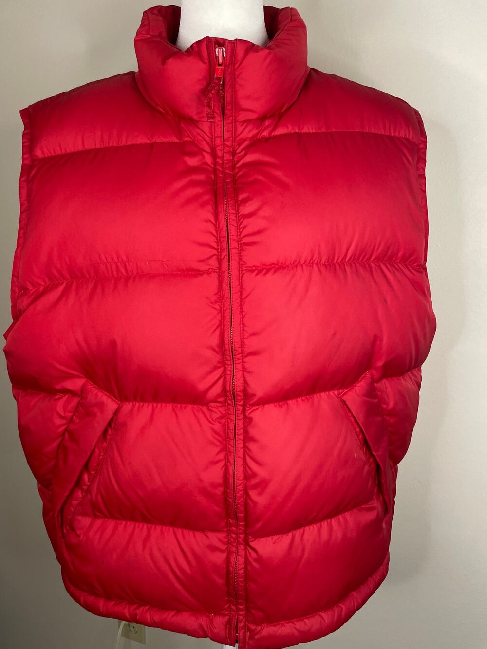 Lands' End Men's Red Puffer Vest - Size Large